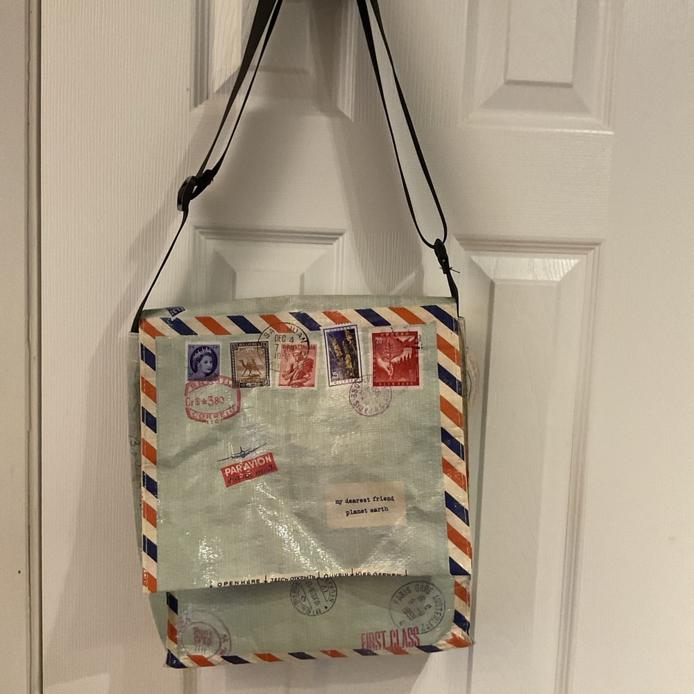 Blue Q Vintage Airmail Crossbody messenger Bag